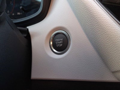 2026 Toyota Corolla SE CVT (Natl)