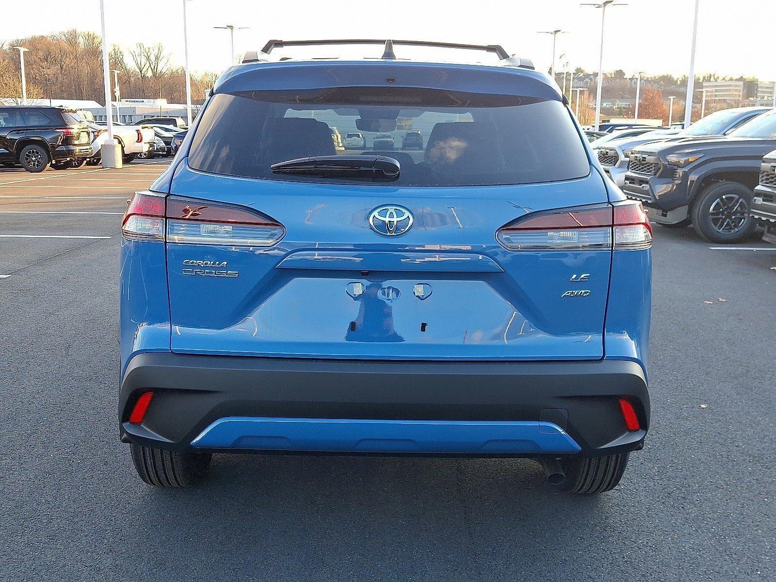 2026 Toyota Corolla Cross LE 4WD (Natl)