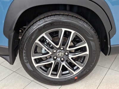 2026 Toyota Corolla Cross XLE 4WD (Natl)
