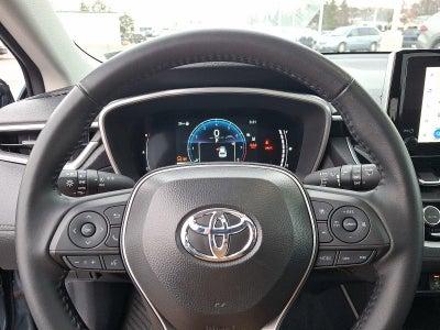 2025 Toyota Corolla Cross XLE 4WD (Natl)