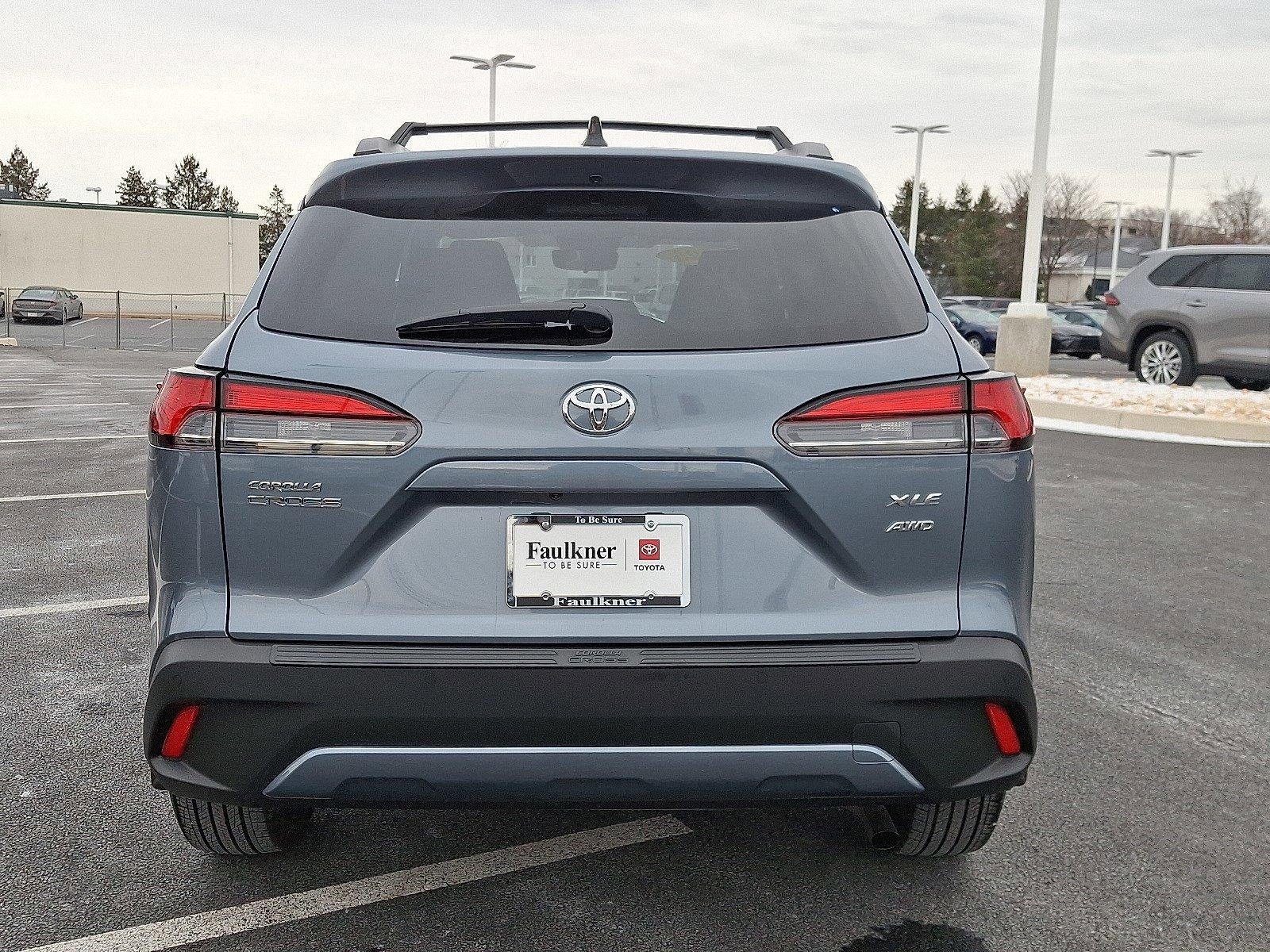 2025 Toyota Corolla Cross XLE 4WD (Natl)