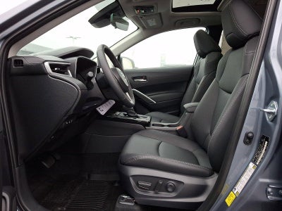 2026 Toyota Corolla Cross XLE 4WD (Natl)