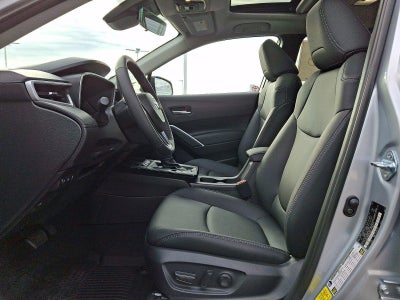 2026 Toyota Corolla Cross XLE 4WD (Natl)