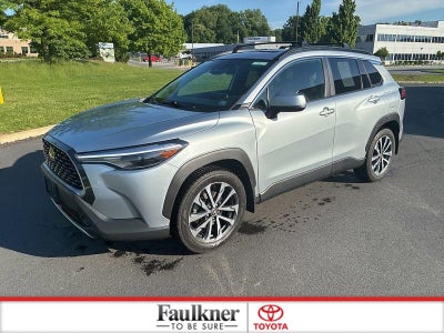 2023 Toyota Corolla Cross XLE 4WD (Natl)