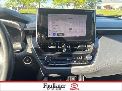 2023 Toyota Corolla Cross XLE 4WD (Natl)