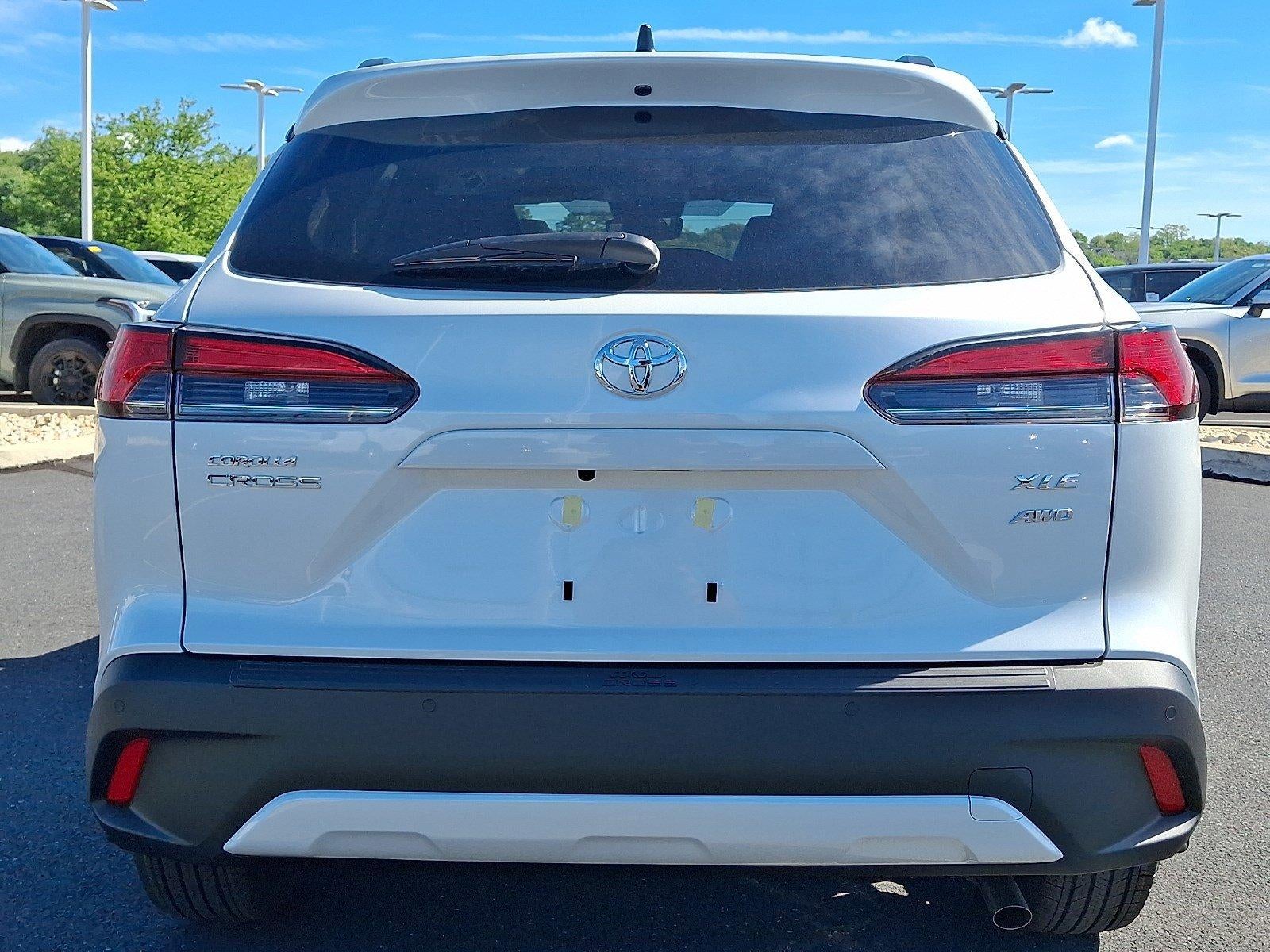 2026 Toyota Corolla Cross XLE 4WD (Natl)