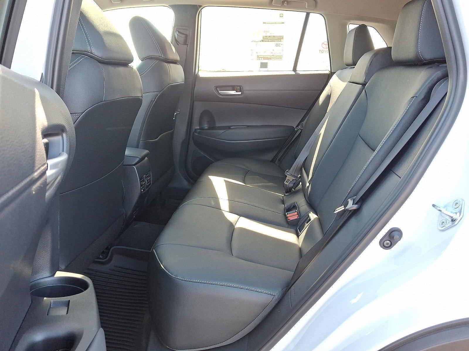 2026 Toyota Corolla Cross XLE 4WD (Natl)