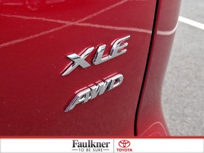 2025 Toyota Corolla Cross XLE 4WD (Natl)