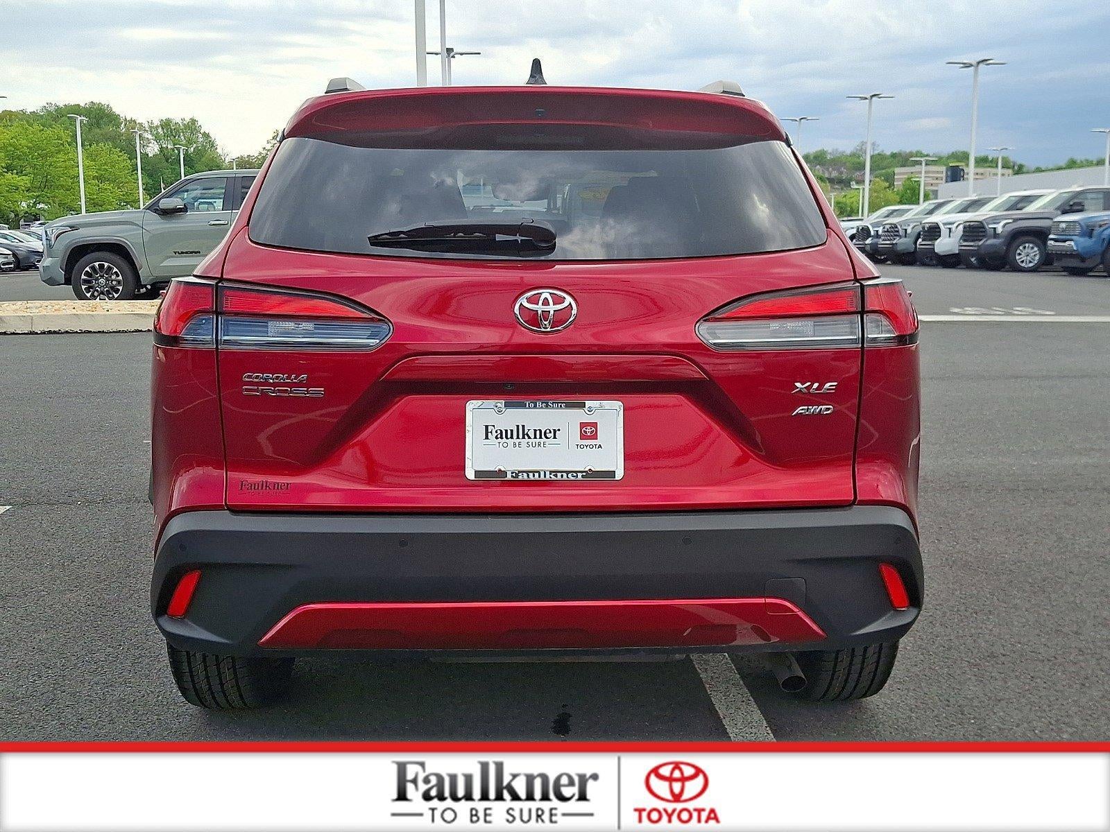 2025 Toyota Corolla Cross XLE 4WD (Natl)