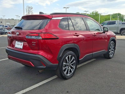2025 Toyota Corolla Cross XLE 4WD (Natl)