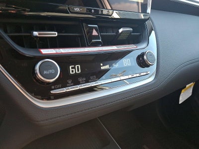 2026 Toyota Corolla Cross XLE 4WD (Natl)