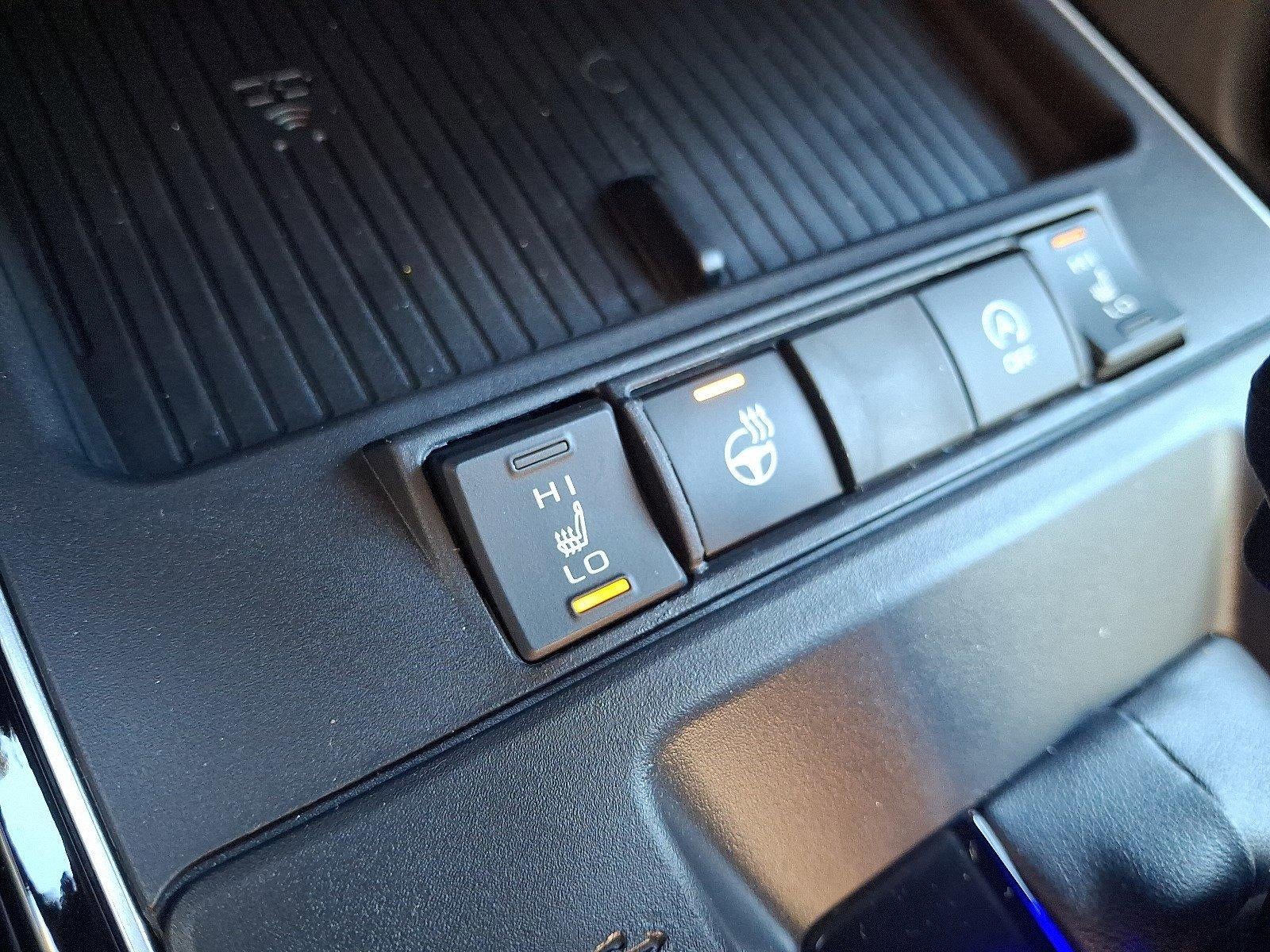 2026 Toyota Corolla Cross XLE 4WD (Natl)