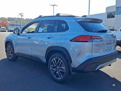 2026 Toyota Corolla Cross XLE 4WD (Natl)