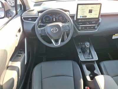 2026 Toyota Corolla Cross XLE 4WD (Natl)