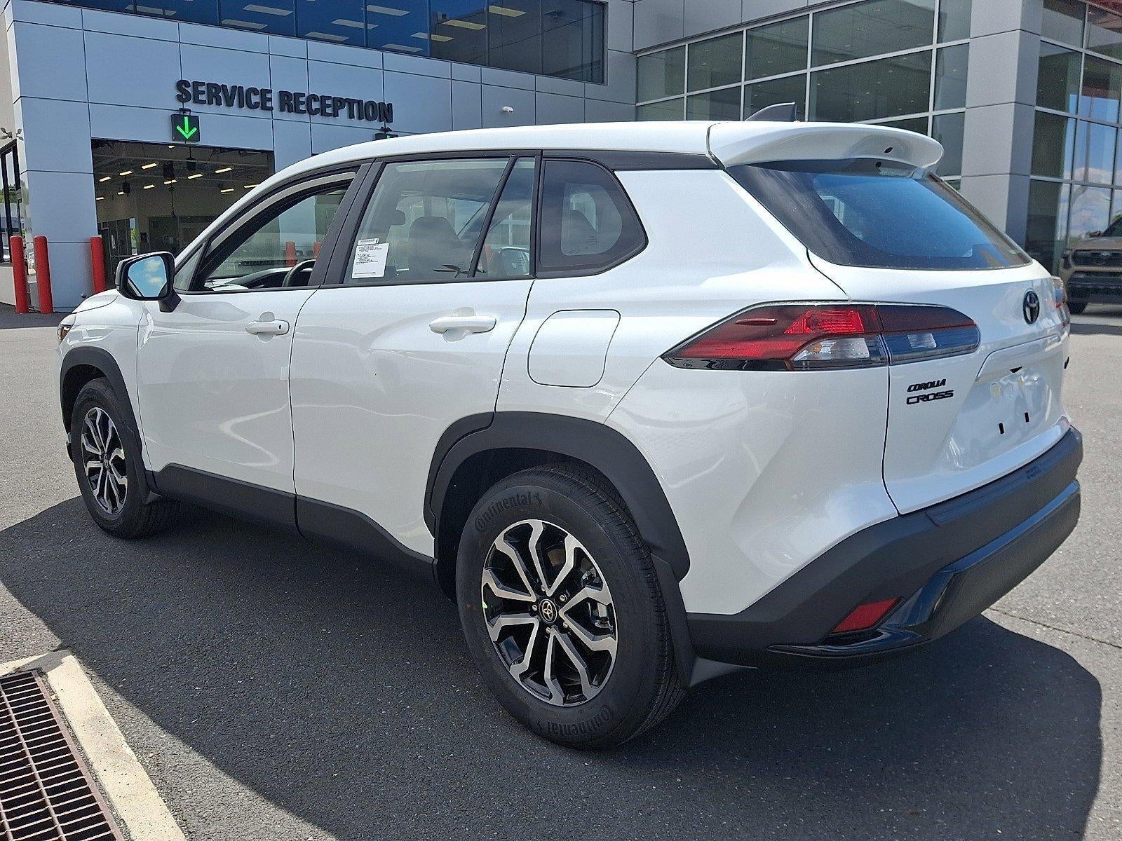 2026 Toyota Corolla Cross Hybrid S 4WD (Natl)