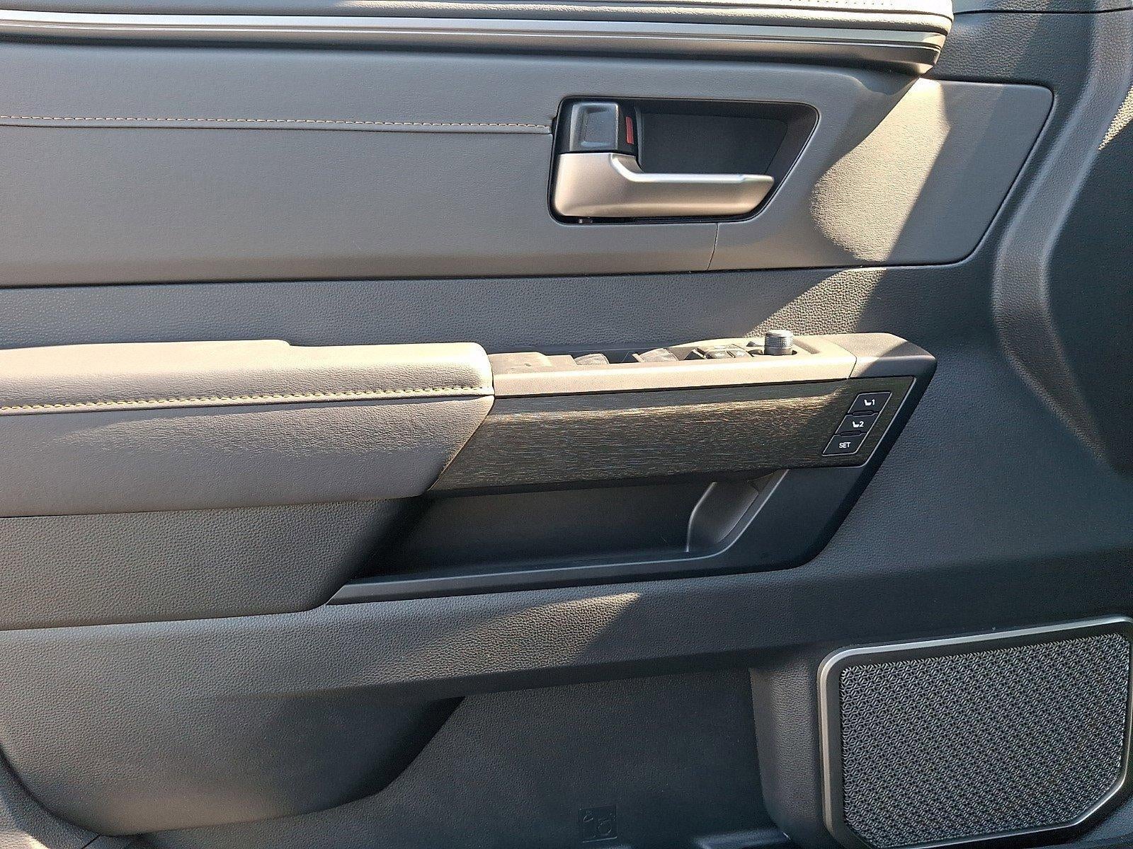 2026 Toyota Sequoia Capstone 4WD (Natl)