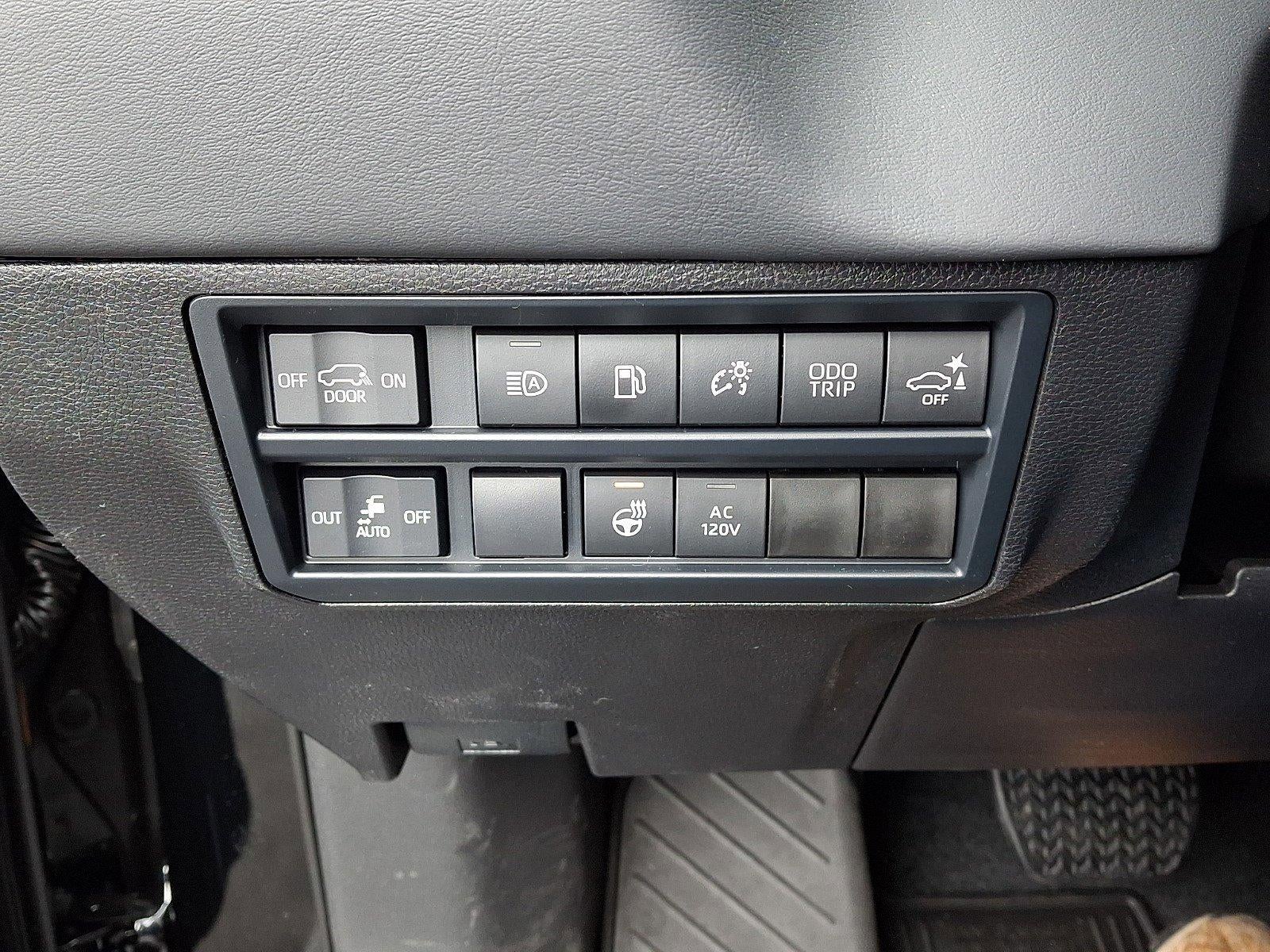 2026 Toyota Sequoia Platinum 4WD (Natl)