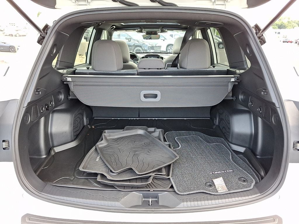 2025 Subaru Forester Premium AWD