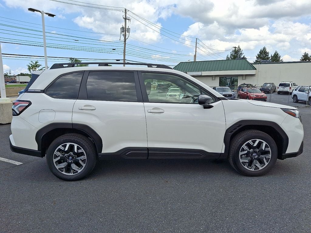 2025 Subaru Forester Premium AWD