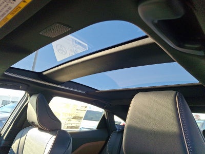 2026 Toyota Crown Limited AWD (Natl)