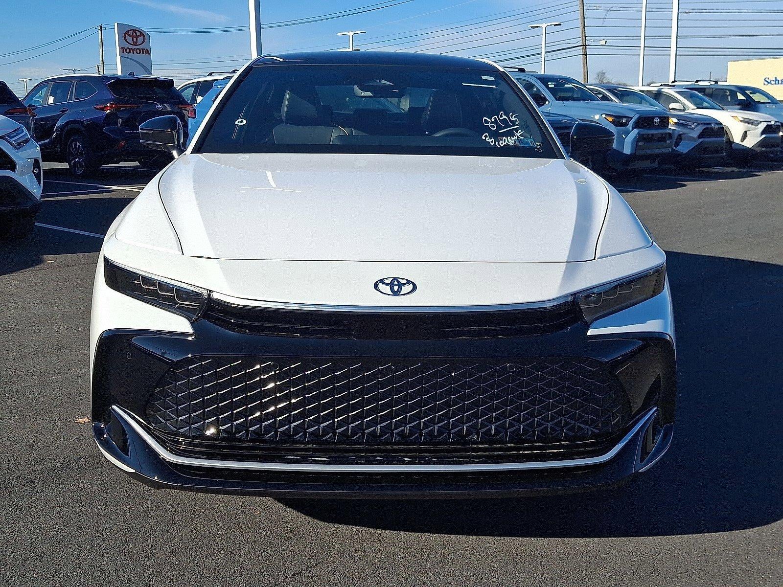 2026 Toyota Crown Limited AWD (Natl)