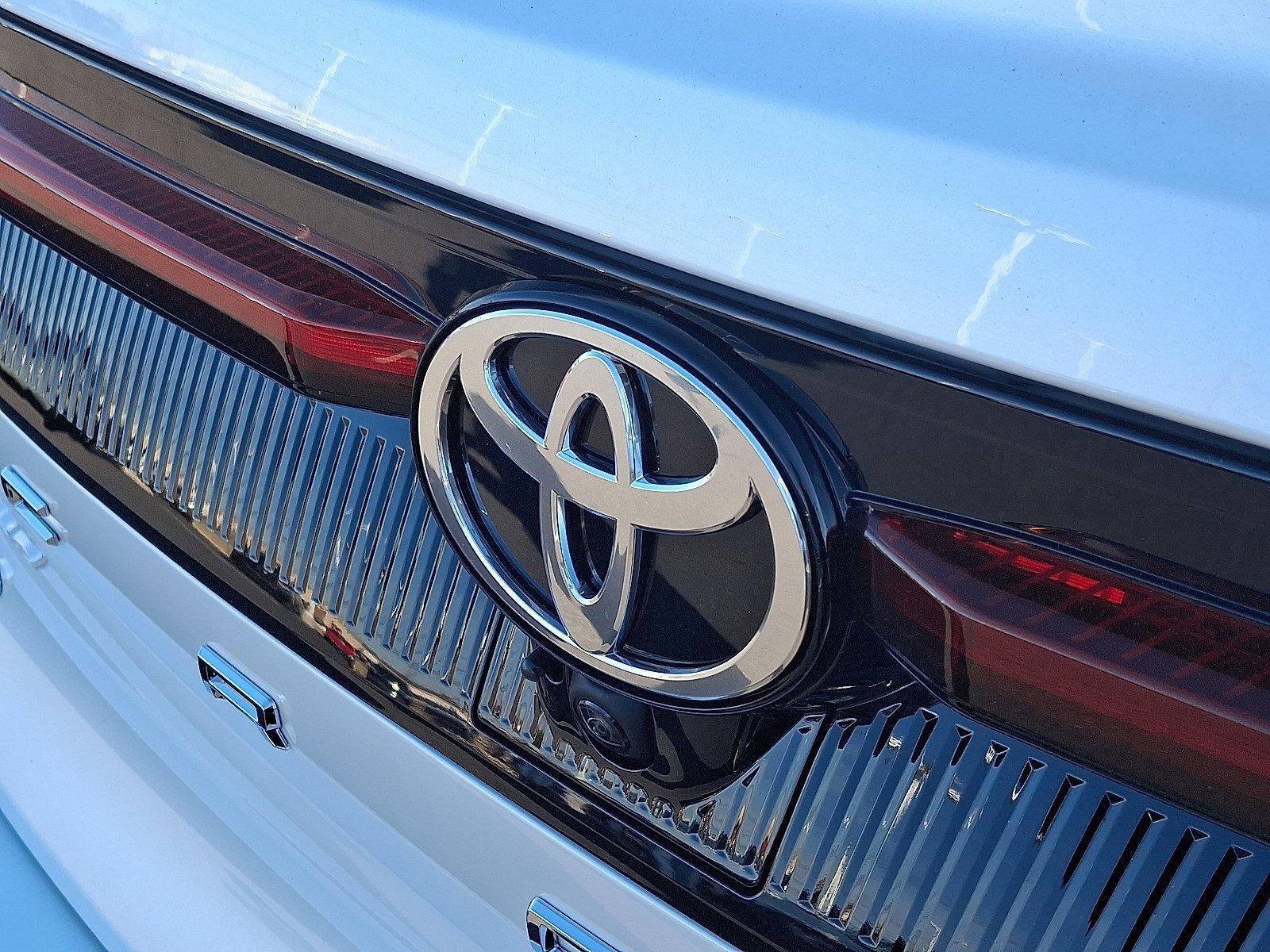 2026 Toyota Crown Limited AWD (Natl)