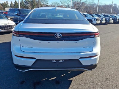 2026 Toyota Crown Limited AWD (Natl)