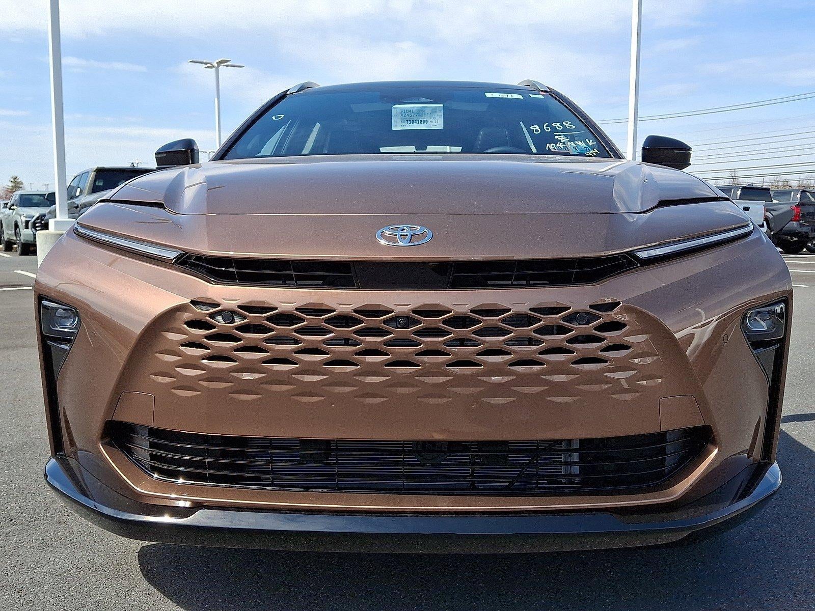 2026 Toyota Crown Signia Limited AWD (Natl)