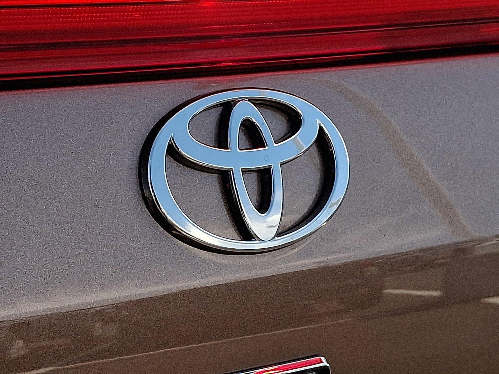 2026 Toyota Crown Signia Limited AWD (Natl)