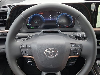 2026 Toyota Crown Signia Limited AWD (Natl)