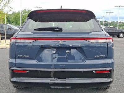 2026 Toyota Crown Signia Limited AWD (Natl)