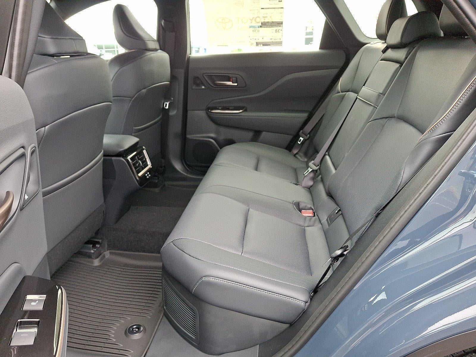2026 Toyota Crown Signia Limited AWD (Natl)
