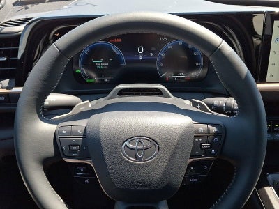 2026 Toyota Crown Signia Limited AWD (Natl)