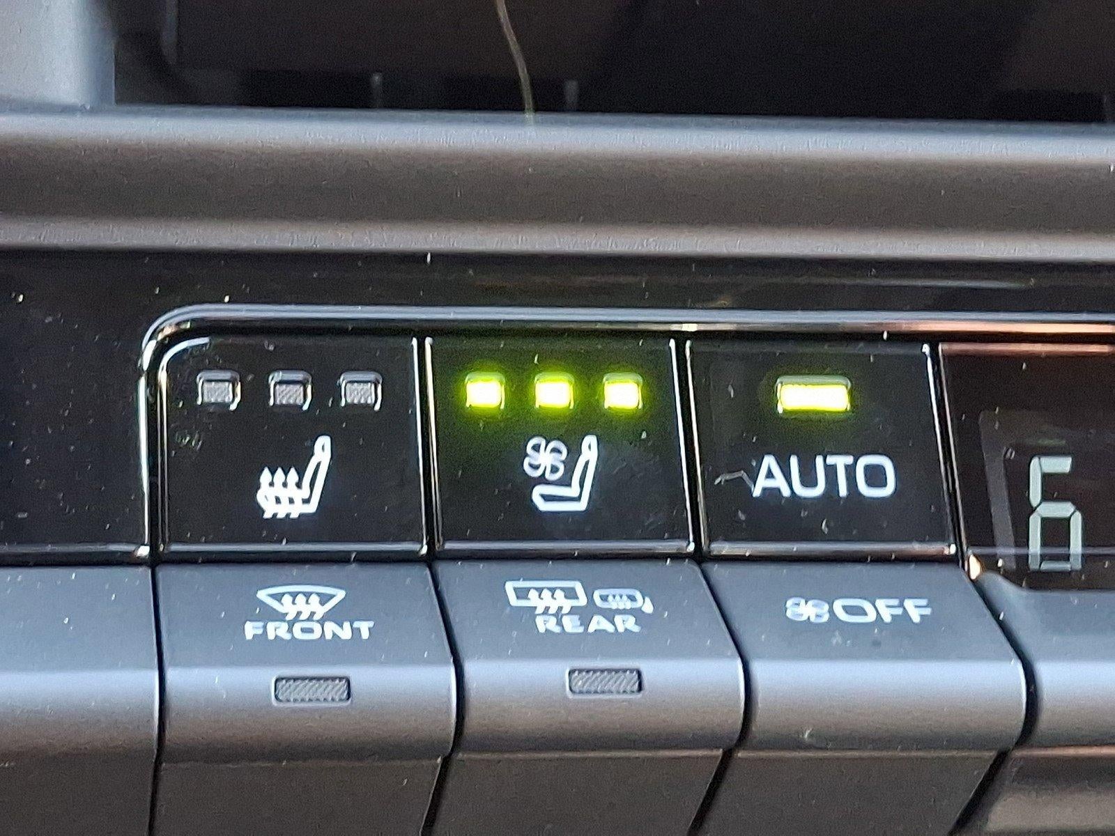 2026 Toyota Crown Signia Limited AWD (Natl)