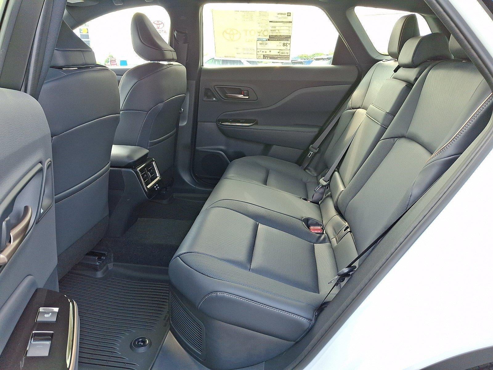 2026 Toyota Crown Signia Limited AWD (Natl)