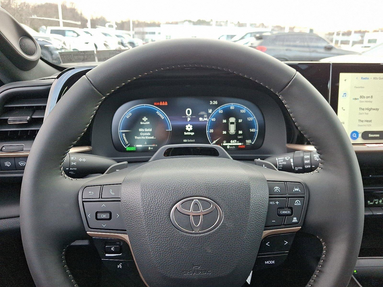 2025 Toyota Crown Signia XLE AWD (Natl)