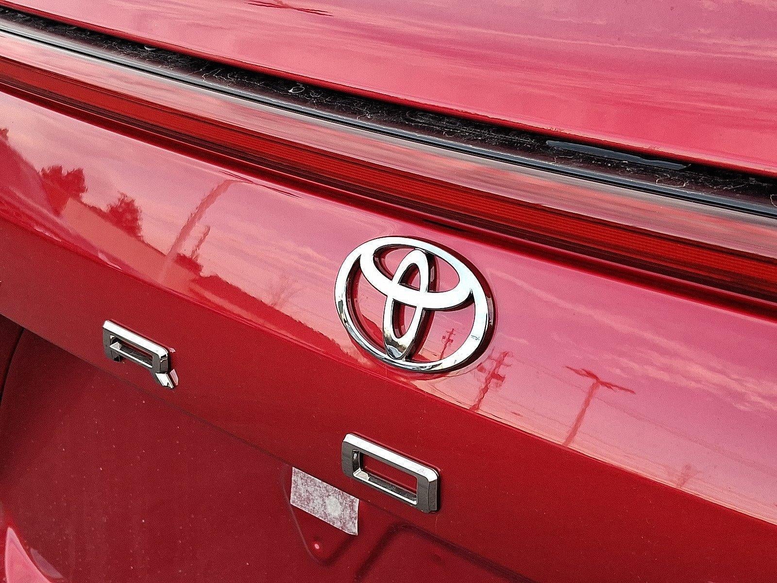 2025 Toyota Crown Signia XLE AWD (Natl)