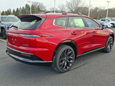 2025 Toyota Crown Signia XLE AWD (Natl)