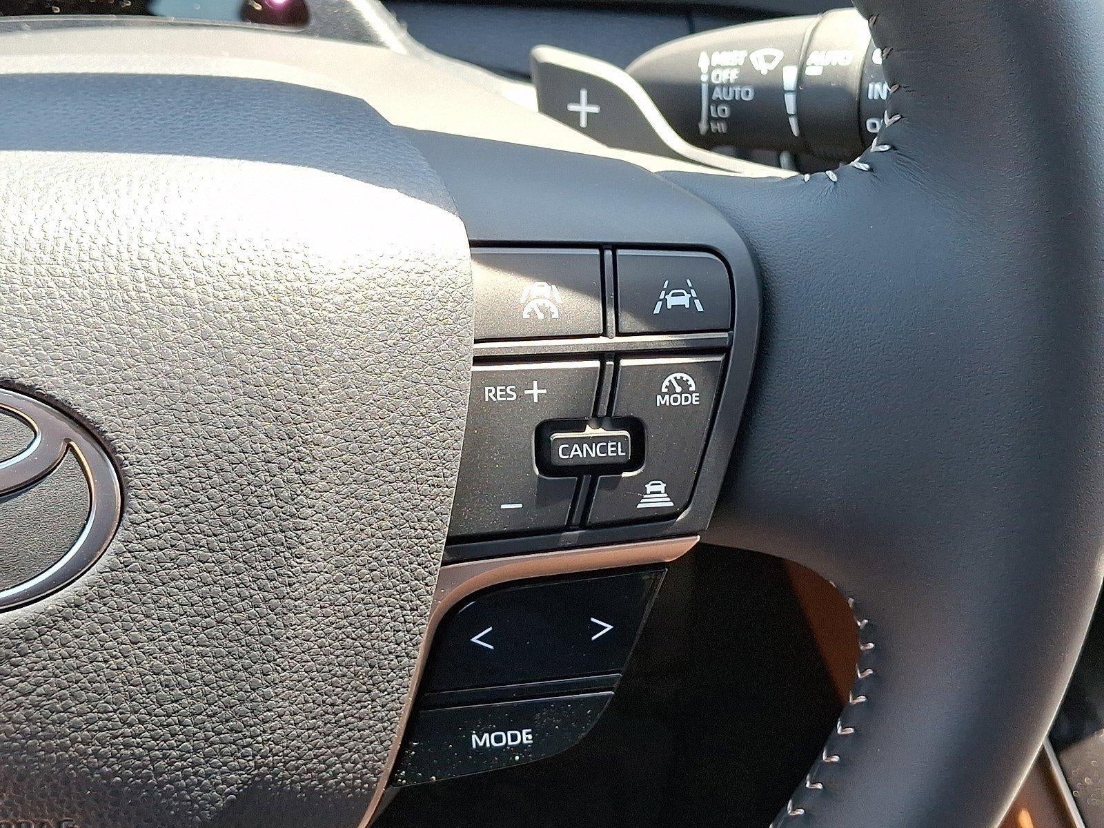 2026 Toyota Crown Signia Limited AWD (Natl)