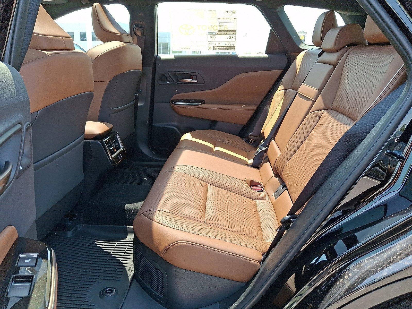 2026 Toyota Crown Signia Limited AWD (Natl)