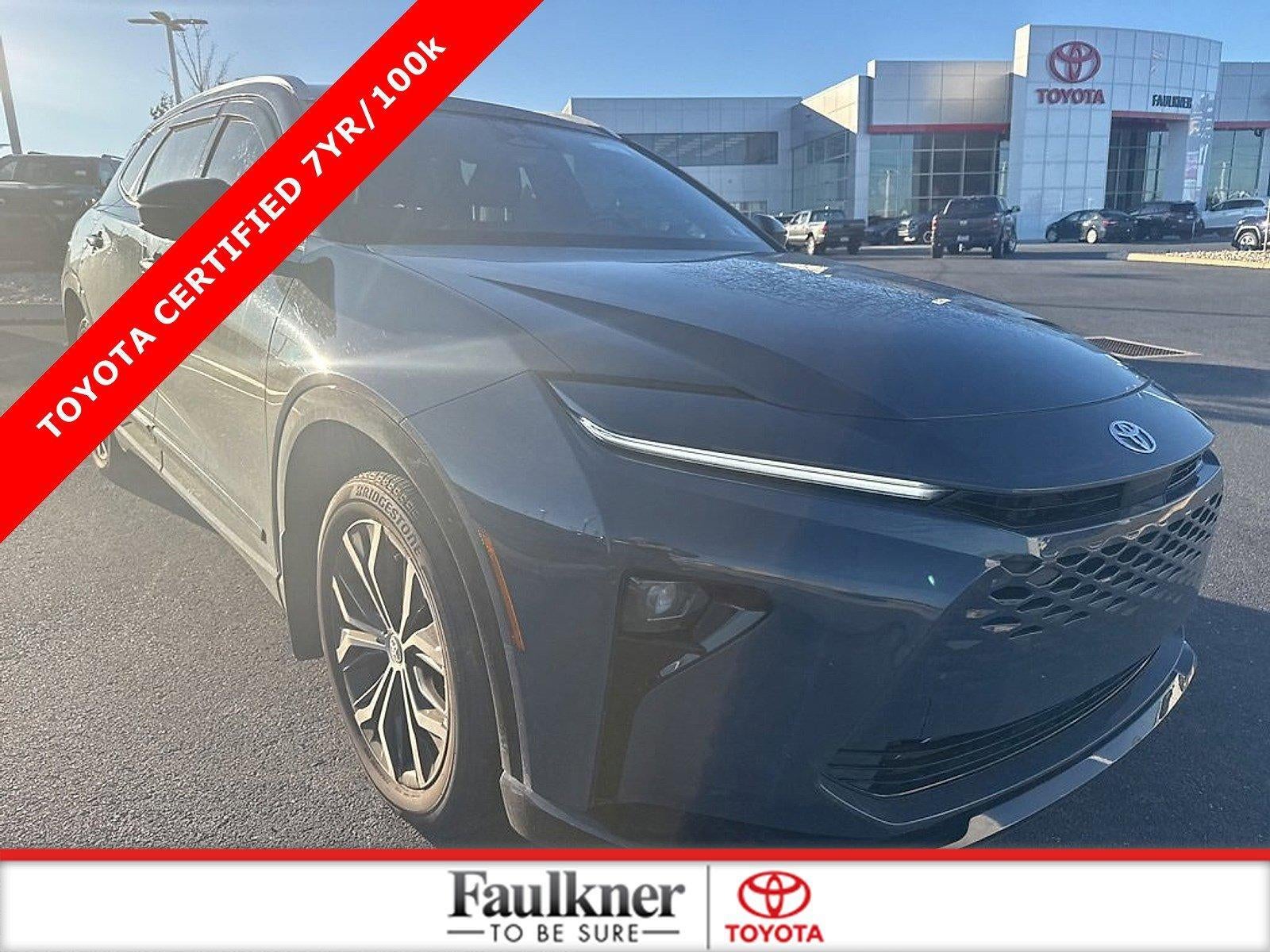 2025 Toyota Crown Signia XLE AWD (Natl)