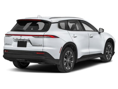 2025 Toyota Crown Signia XLE AWD (Natl)