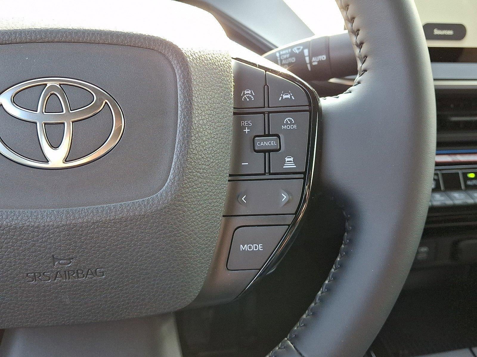 2026 Toyota Prius XLE (Natl)