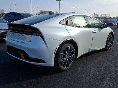 2026 Toyota Prius XLE (Natl)