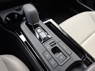 2026 Toyota Prius XLE (Natl)