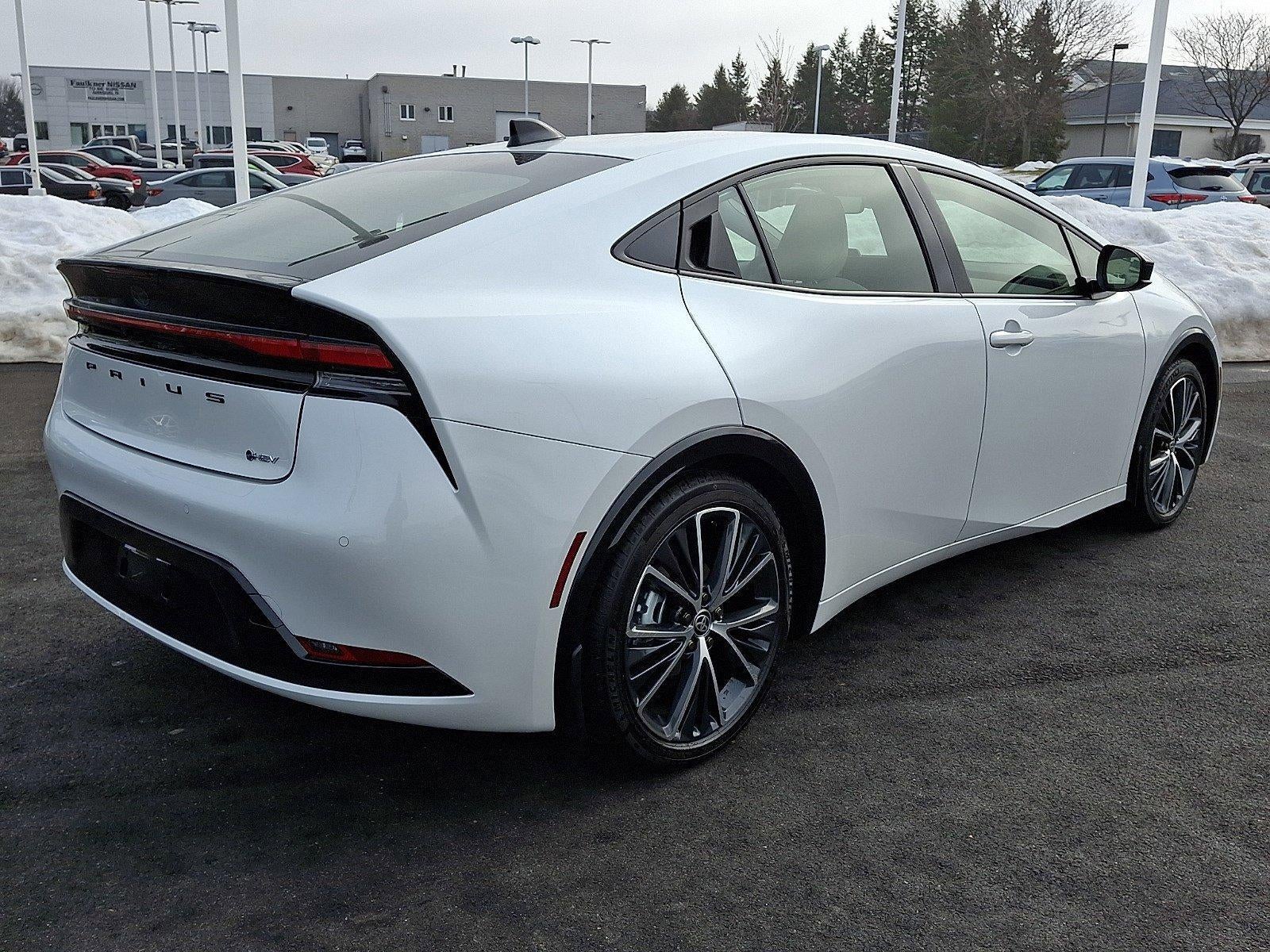 2026 Toyota Prius XLE (Natl)