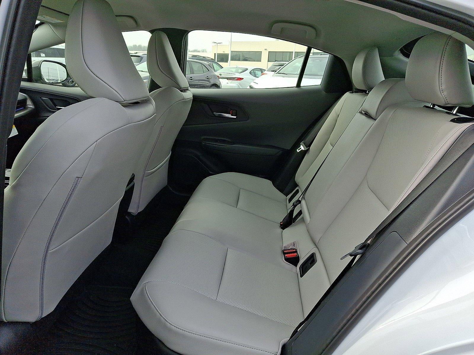 2026 Toyota Prius XLE (Natl)