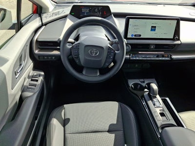 2027 Toyota Prius XLE (Natl)