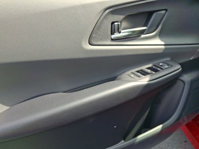 2027 Toyota Prius XLE (Natl)