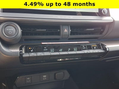 2027 Toyota Prius XLE (Natl)